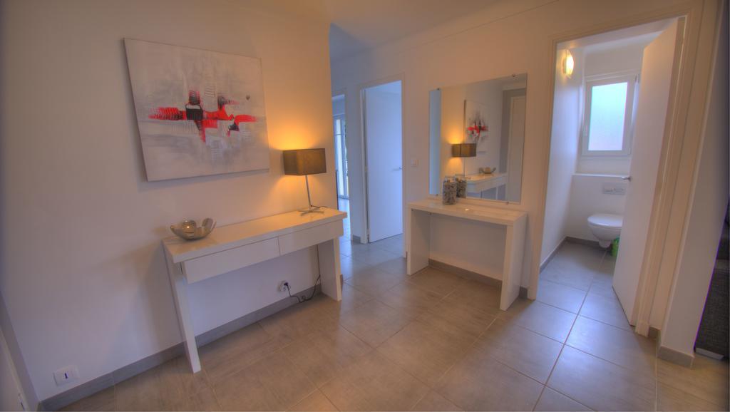 Beau 2 pièces 3 étoiles Vue Mer Garage Privé 150m plages wifi Cannes Habitación foto